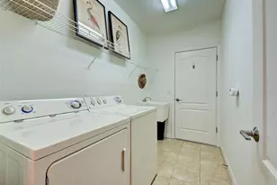 209 Reclinata Cir, Venice, FL 34292 - Photo 28