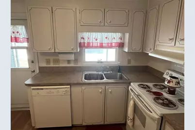 828 Trento, Venice, FL 34285 - Photo 18