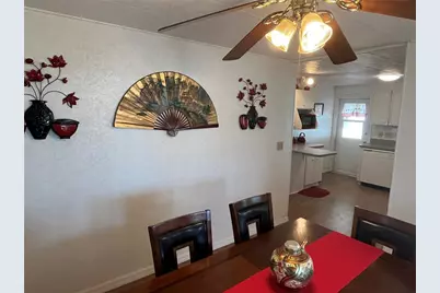 828 Trento, Venice, FL 34285 - Photo 16