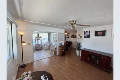 828 Trento, Venice, FL 34285 - Photo 8