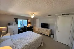 837 Jolanda Cir, Venice, FL 34285 - Photo 36