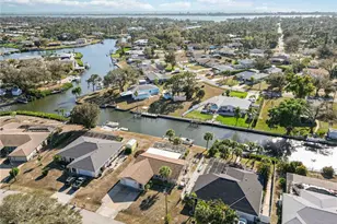 1940 Greenlawn Dr, Englewood, FL 34223 - Photo 60