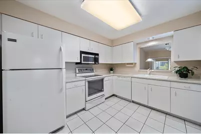 677 Ironwood Circle #104, Venice, FL 34292 - Photo 14