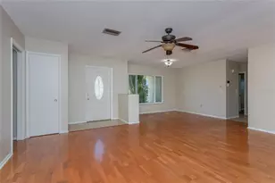 517 Mt Vernon Dr, Venice, FL 34293 - Photo 6