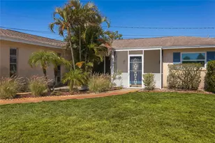 517 Mt Vernon Dr, Venice, FL 34293 - Photo 2