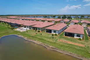 24273 Spartina Dr, Venice, FL 34293 - Photo 22