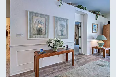 201 King Palm Court, Venice, FL 34292 - Photo 10