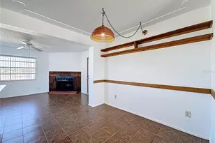 637 Michigan Dr N, Venice, FL 34293 - Photo 8