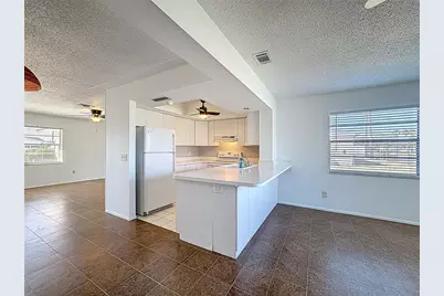 637 Michigan Drive N, Venice, FL 34293 - Photo 14
