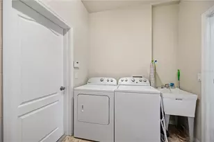 11469 Dancing River Dr, Venice, FL 34292 - Photo 28