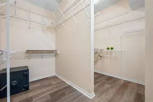 422 Wincanton Pl, Venice, FL 34293 - Photo 46