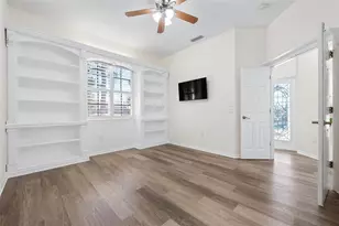 422 Wincanton Pl, Venice, FL 34293 - Photo 32