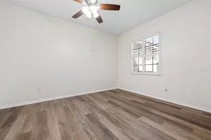 422 Wincanton Pl, Venice, FL 34293 - Photo 34