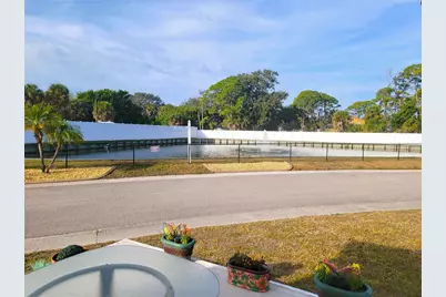 791 Gloriosa Drive, Venice, FL 34293 - Photo 2