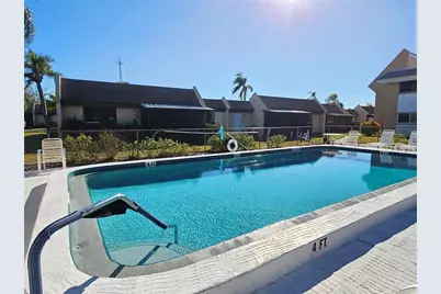 499 Albee Farm Road #V11, Venice, FL 34285 - Photo 2