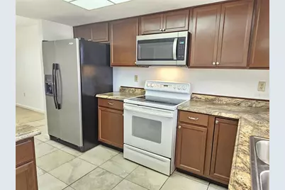 499 Albee Farm Road #V11, Venice, FL 34285 - Photo 16