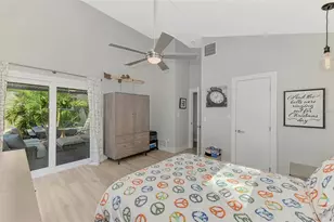 5303 Hidden Harbor Rd, Sarasota, FL 34242 - Photo 30