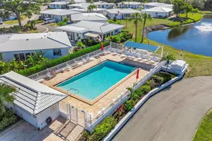 92 Circlewood Dr, Venice, FL 34293 - Photo 52