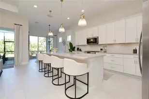 10036 Beachwalk Dr, Englewood, FL 34223 - Photo 18
