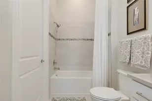 10036 Beachwalk Dr, Englewood, FL 34223 - Photo 54