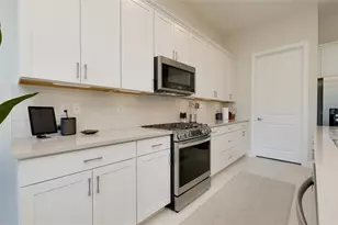 10036 Beachwalk Dr, Englewood, FL 34223 - Photo 26