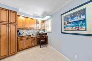 5790 Midnight Pass Rd, Sarasota, FL 34242 - Photo 10