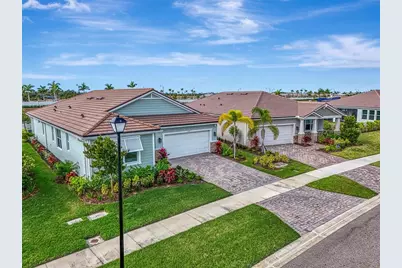 11647 Myakka Blue Drive, Venice, FL 34293 - Photo 2