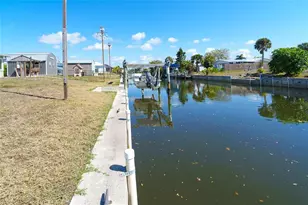 825 E 5th St, Englewood, FL 34223 - Photo 36