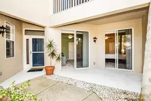 877 Tartan Dr, Venice, FL 34293 - Photo 4