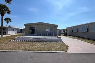 416 Vasto Dr, Venice, FL 34285 - Photo 2