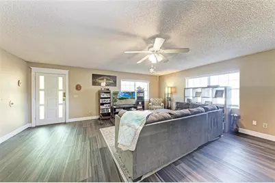 1499 17th Street W, Palmetto, FL 34221 - Photo 10