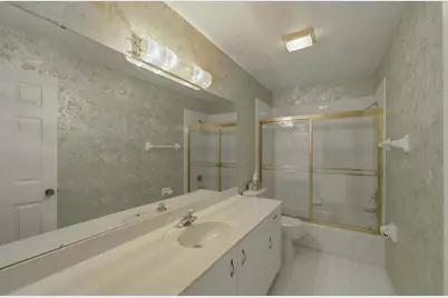 625 Ironwood Circle #151, Venice, FL 34292 - Photo 26