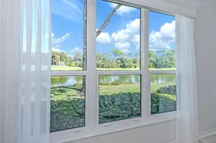 316 Lansbrook Dr, Venice, FL 34292 - Photo 16