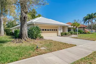 525 Waterwood Ln, Venice, FL 34293 - Photo 8