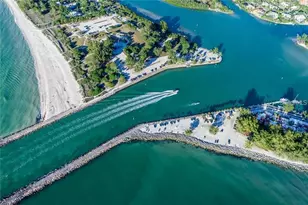 525 Waterwood Ln, Venice, FL 34293 - Photo 68