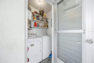 1015 Beach Manor Cir, Venice, FL 34285 - Photo 20