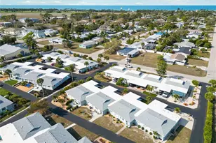 1015 Beach Manor Cir, Venice, FL 34285 - Photo 54