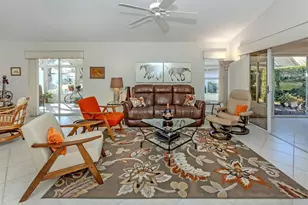 575 Clubside Cir, Venice, FL 34293 - Photo 8