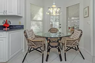 575 Clubside Cir, Venice, FL 34293 - Photo 14