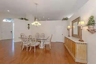 620 Crossfield Cir, Venice, FL 34293 - Photo 8