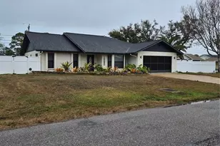 1080 Leeward Rd, Venice, FL 34293 - Photo 1