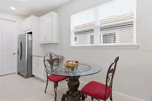 11940 Tapestry Ln, Venice, FL 34293 - Photo 10