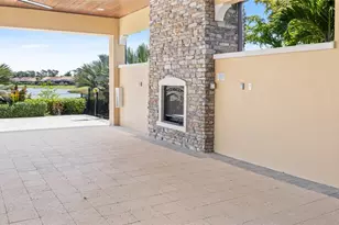 11940 Tapestry Ln, Venice, FL 34293 - Photo 32