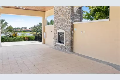 11940 Tapestry Lane, Venice, FL 34293 - Photo 34