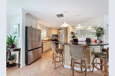 337 Harbor Drive S, Venice, FL 34285 - Photo 10