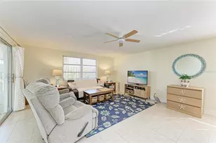 730 Caribbean Cir, Venice, FL 34293 - Photo 12