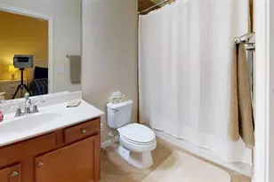 12659 Richezza Dr, Venice, FL 34293 - Photo 16