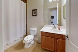 12659 Richezza Dr, Venice, FL 34293 - Photo 18