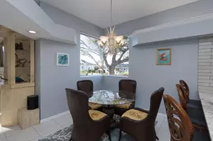 25 Windsor Dr, Englewood, FL 34223 - Photo 4