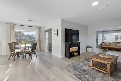 514 Harbor Drive S, Venice, FL 34285 - Photo 8